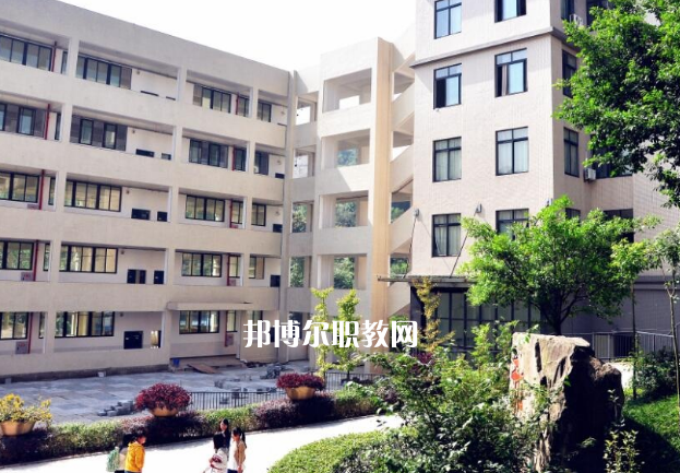 重慶2021年汽修學(xué)校哪些好