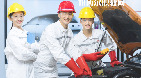 浙江2021年哪些大專有汽修學(xué)校