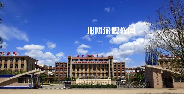 四川2021年初中生讀什么中專
