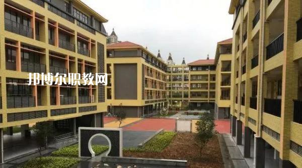 四川2021年初中畢業(yè)可以考中專嗎