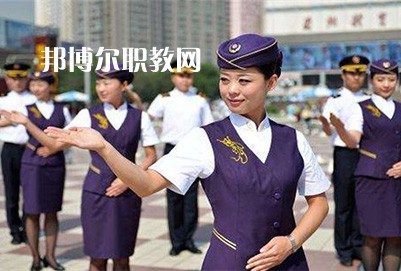 四川2021年鐵路學(xué)校好還是職高好