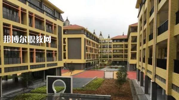 四川2021年初中畢業(yè)可以考中專