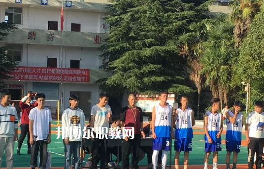 貴州2021年初中畢業(yè)如何讀中專