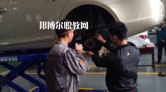 貴州2021年中專學(xué)校學(xué)啥好