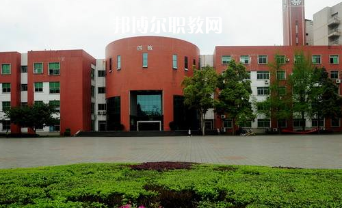 重慶2021年上汽修學(xué)校需要多少分