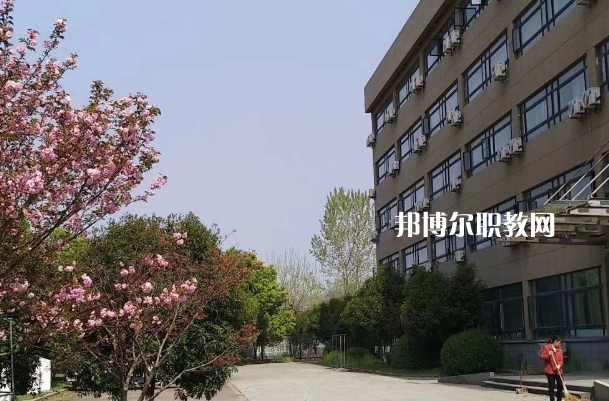 浙江新世紀(jì)經(jīng)貿(mào)專修學(xué)院