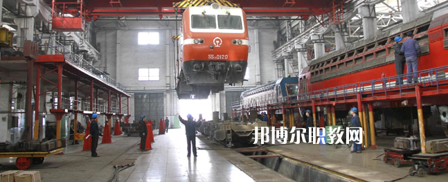 貴州2021年初中生有哪些鐵路學(xué)校