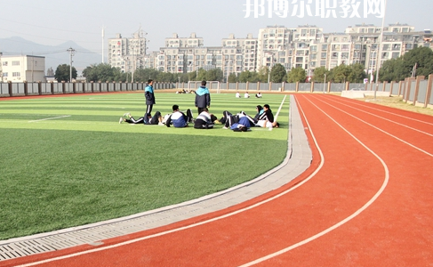 寧波北侖弘途技工學(xué)校
