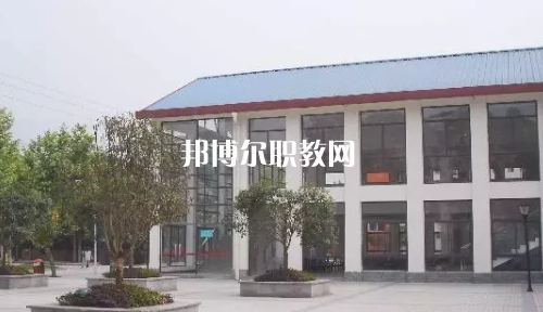 重慶2021年哪些大專有幼師學(xué)校