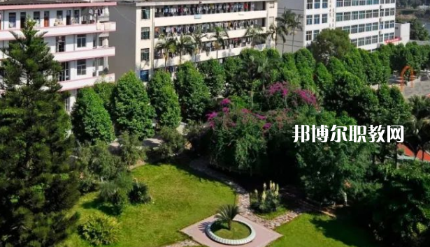 貴州2021年中專學(xué)校是什么學(xué)校