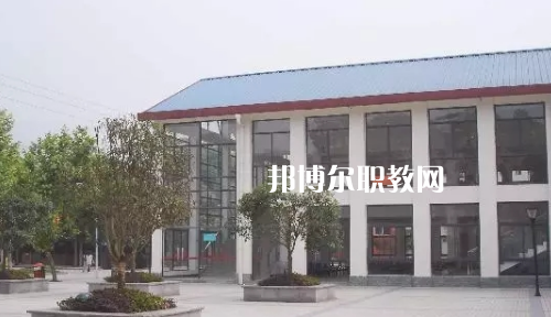 重慶2021年哪些大專的幼師學(xué)校比較好