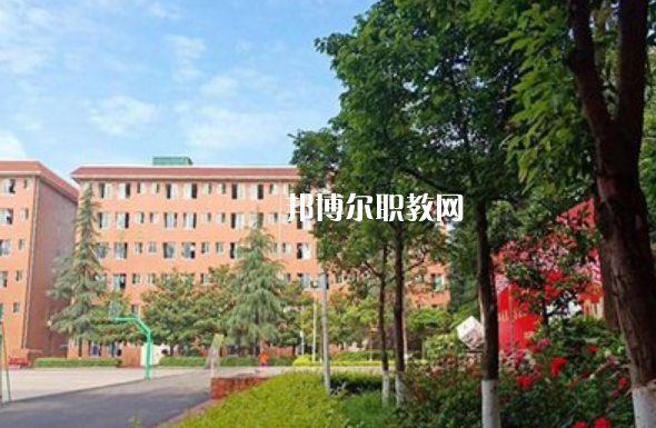 重慶2021年讀中專學(xué)校需要什么條件