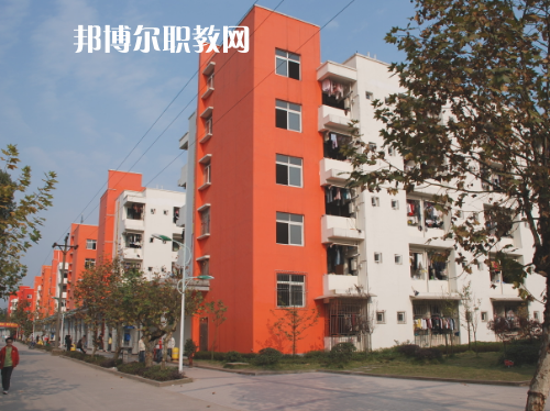 重慶2021年大專學(xué)校有哪些有幼師學(xué)校