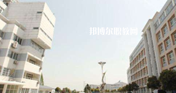 安徽紅十字會衛(wèi)生學(xué)校2021年報名條件、招生要求、招生對象