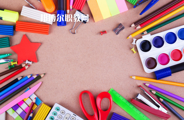 重慶2021年男生在中專學(xué)校學(xué)什么好