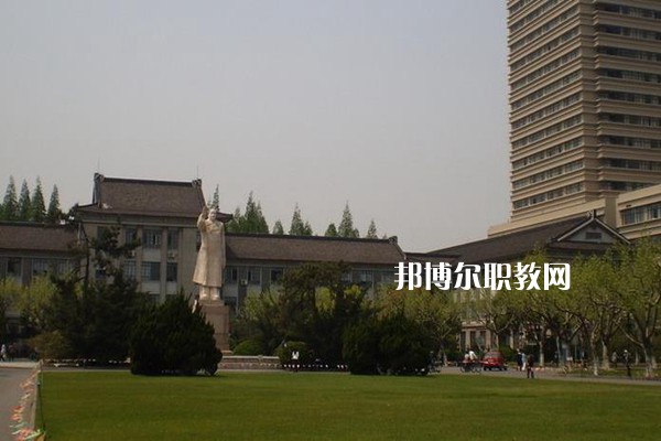 四川2021年中專學(xué)校什么專業(yè)比較好