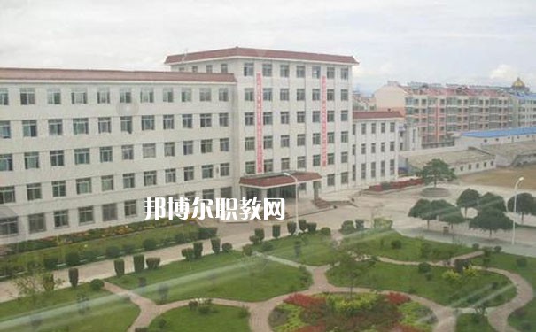 四川2021年中專學(xué)校畢業(yè)是什么學(xué)歷