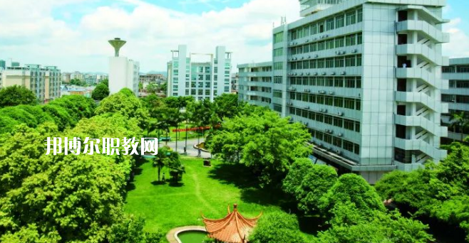 貴州中專學(xué)校是什么