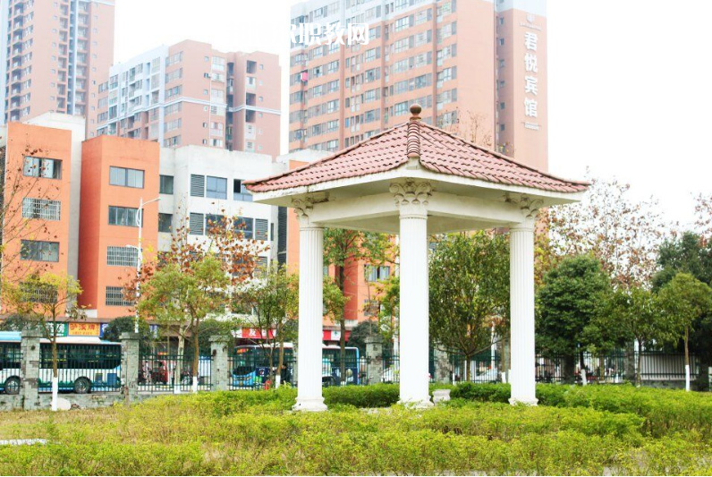 重慶2021年哪個(gè)高職院校的幼師學(xué)校好