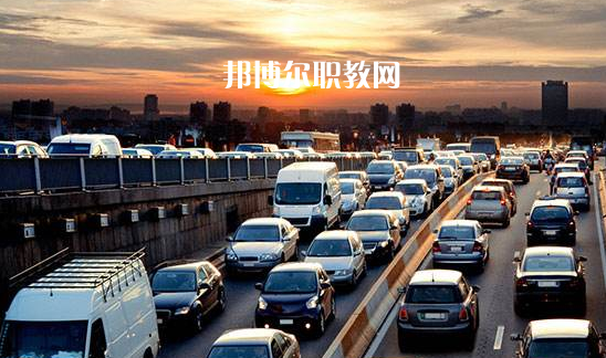 浙江2021年初中生上汽修學(xué)校好嗎