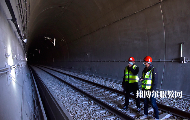 貴州2021年鐵路學校都有哪些專業(yè)好