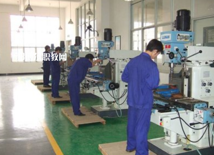 重慶2021年高中畢業(yè)上中專學(xué)校學(xué)什么專業(yè)好