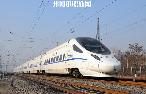貴州2021年鐵路學(xué)校有什么專業(yè)適合男生