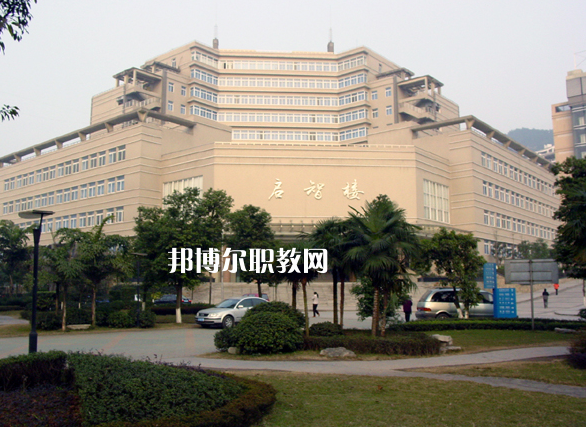 重慶2021年初中畢業(yè)上中專學(xué)校