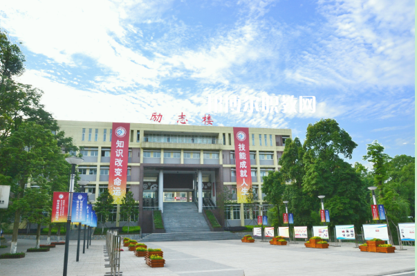 重慶2021年初中生能讀什么幼師學(xué)校