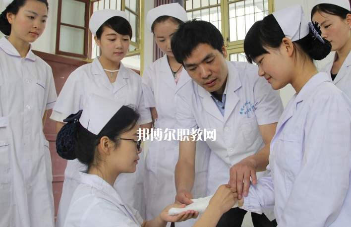 貴州2021年去中專學(xué)校學(xué)什么專業(yè)好