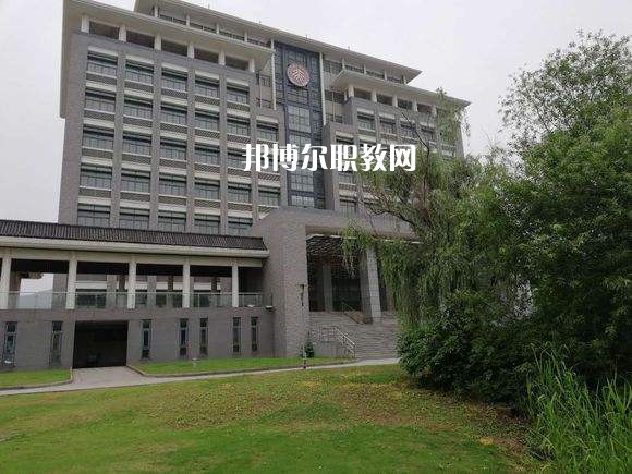江蘇2021年有哪些中專學(xué)校比較好