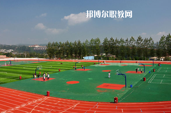 重慶2021年中專(zhuān)學(xué)校學(xué)費(fèi)多少