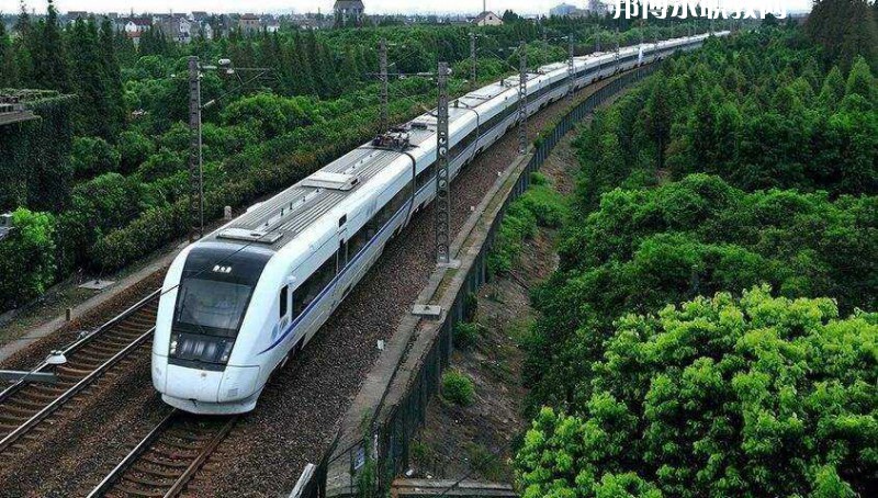 廣西2021年鐵路學(xué)校的分?jǐn)?shù)線(xiàn)