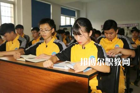 廣州2021年汽修學(xué)校有哪些專業(yè)適合女生