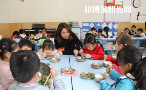 重慶2021年幼師學(xué)校什么專業(yè)最好