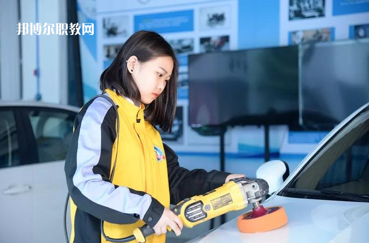 貴州2021年中專學汽修學校有前途嗎