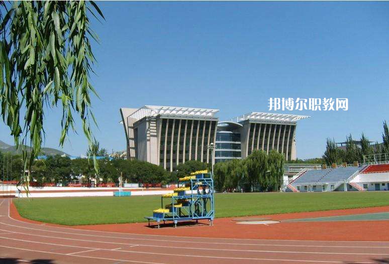 四川2021年沒初中畢業(yè)能上中專學(xué)校