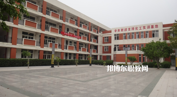 四川2021年中專學(xué)校一般上幾年