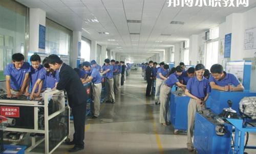 成都2021年哪些大專(zhuān)的汽修學(xué)校比較好
