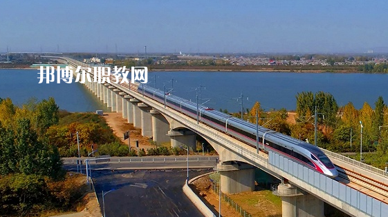 貴州2021年哪個鐵路學(xué)校好