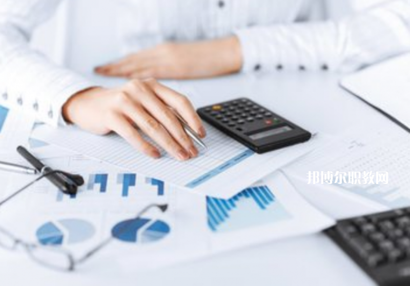重慶2021年中專與大專的區(qū)別