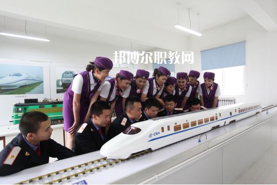 甘肅2021年中學畢業(yè)讀什么軌道交通學校