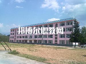 耿馬縣職教中心2021年報名條件、招生要求、招生對象