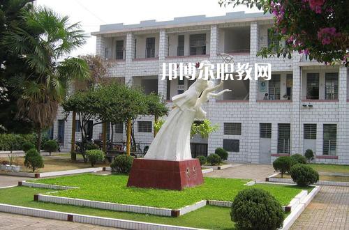 思茅衛(wèi)生學(xué)校怎么樣。好不好