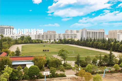 曲靖財經(jīng)學(xué)校2021年報名條件、招生要求、招生對象