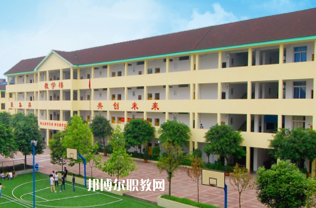 重慶聚英技工學(xué)校2021年報(bào)名條件、招生要求、招生對(duì)象