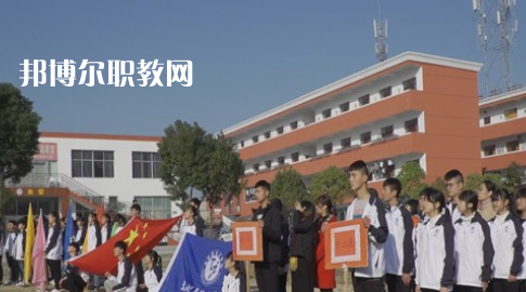 太湖縣技工學(xué)校2021年學(xué)費、收費多少