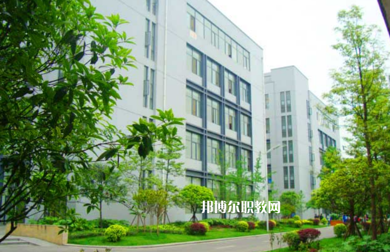 石家莊華美鐵路中等專業(yè)學(xué)校2022年報(bào)名條件、招生要求、招生對(duì)象
