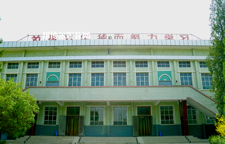 甘肅軌道交通運(yùn)輸技工學(xué)校2022年報(bào)名條件、招生要求、招生對(duì)象
