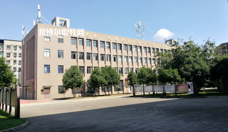 德陽安裝技師學(xué)院2022年報(bào)名條件、招生要求、招生對(duì)象